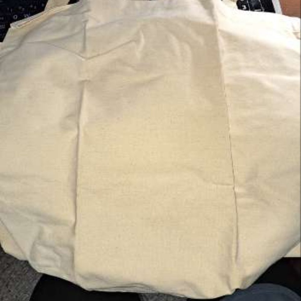 CANVAS TOTES - Picture 2 of 7